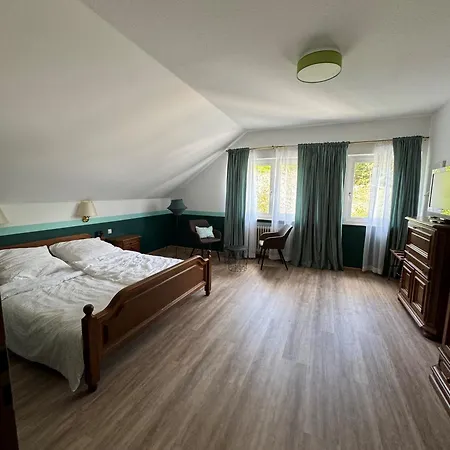 Zur Muehle Hotell